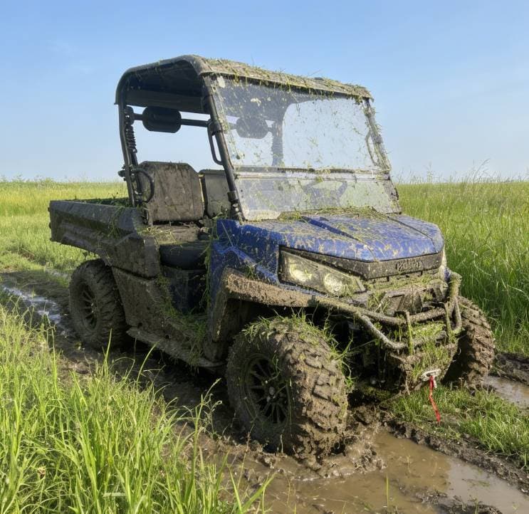 73.6V 4WD ऑफ रोड यूटीवी ईपीएस स्टीयरिंग 20KW पीक पावर 80-100 किमी